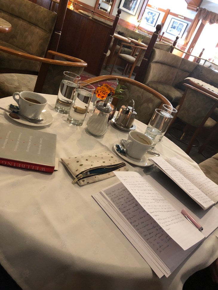 Retraite d’écriture. Table des écrivains