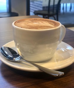 Tasse remplie de vie