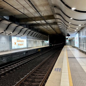 Gare ferroviaire de Sydney de l’aéroport domestique.